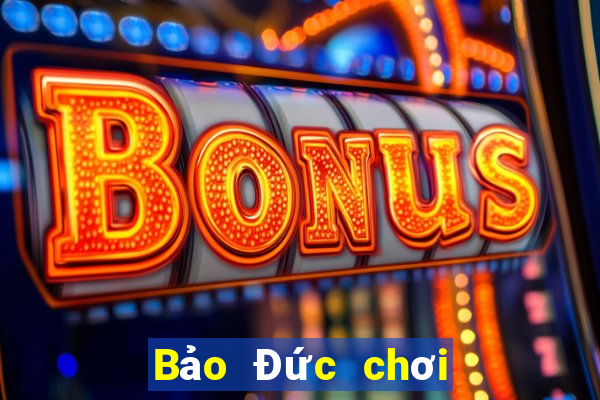 Bảo Đức chơi game bài giỏi