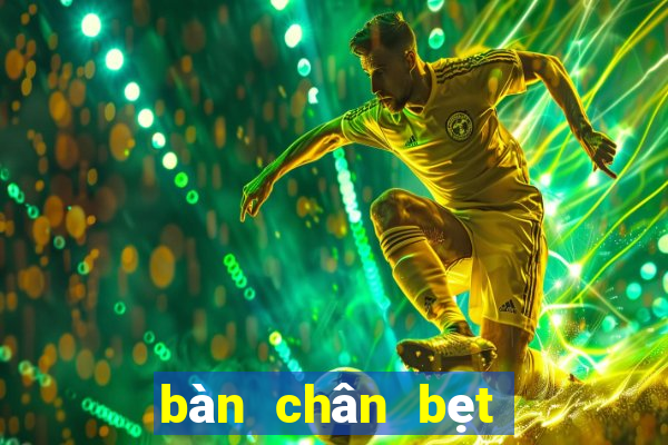 bàn chân bẹt nên đi giày gì