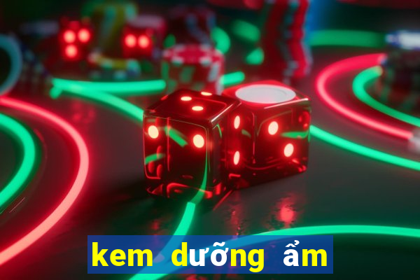 kem dưỡng ẩm không bết dính