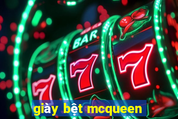 giày bệt mcqueen