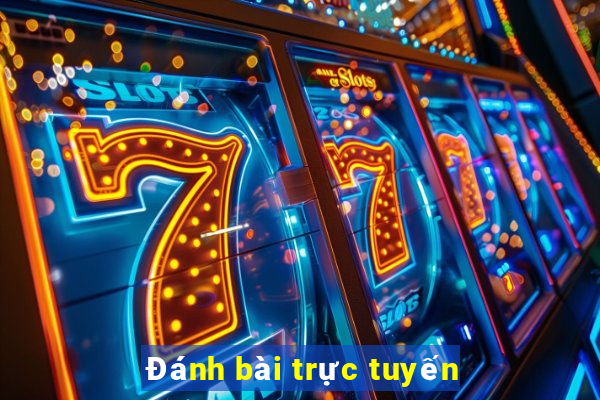 Đánh bài trực tuyến