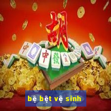 bệ bệt vệ sinh