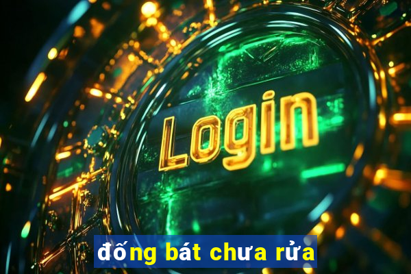 đống bát chưa rửa